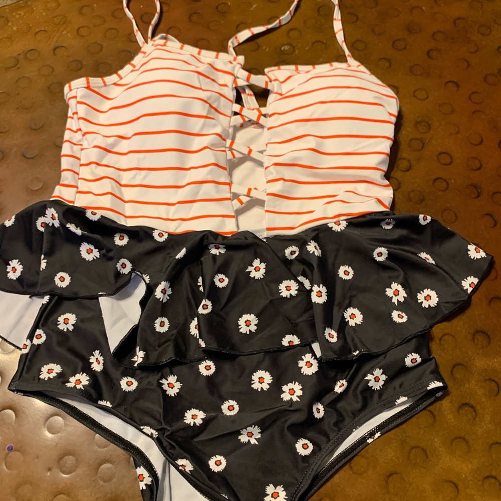 Women's One piece swim bathing suit sz Lg